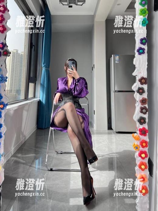 120斤的小王同学 微密圈 - 厨娘转身,120斤的小王同学写真里的心机与美感,一键下载享受。