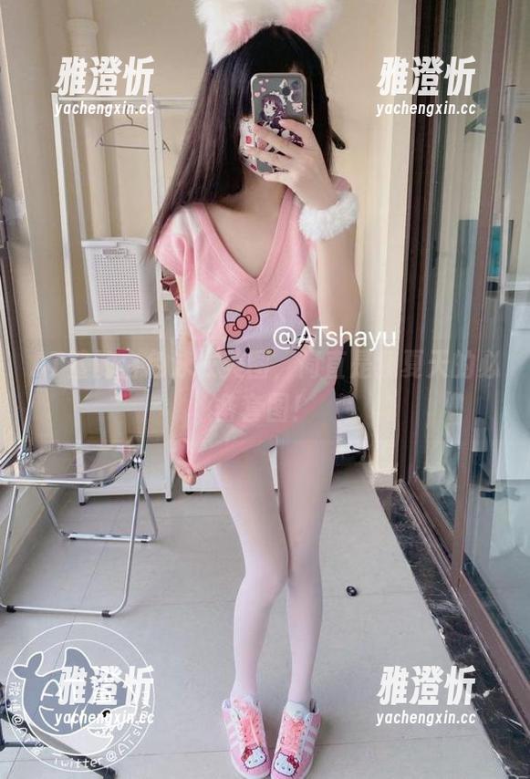AT鲨 AT鲨的白色泳衣美图,简直是我夏天的必备套图!