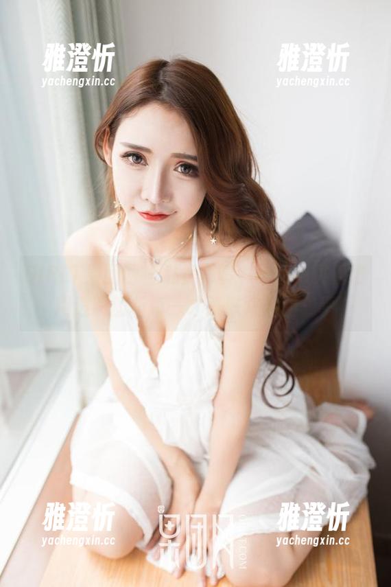 GIRLT果团网-little贝壳喵 GIRLT果团网 - 私房写真,little贝壳喵用透明剖析每一寸肌肤背后的故事
