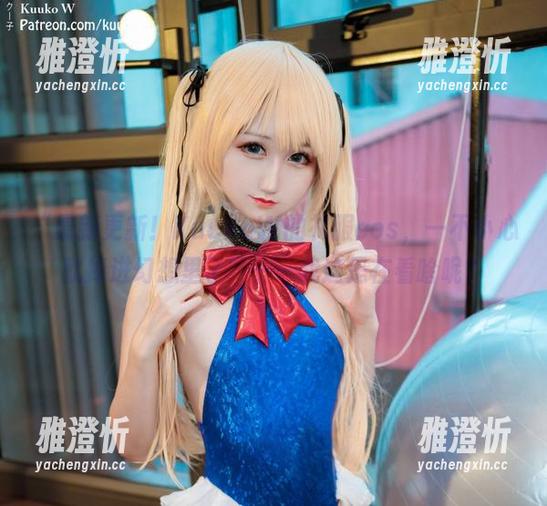 KuukoW “最新更新!KuukoW的礼服cos,一不小心就掉进幻想里了”——我这是在看啥呢?