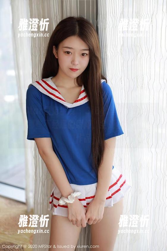 MFStar模范学院-SiByl李思宁 MFStar模范学院 - SiByl李思宁办公室里的那些不经意的瞬间,全是极致的图片作品