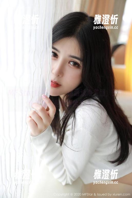 MFStar模范学院 - 精选泳池美图，王雨纯这波真是撩得恰到好处！
