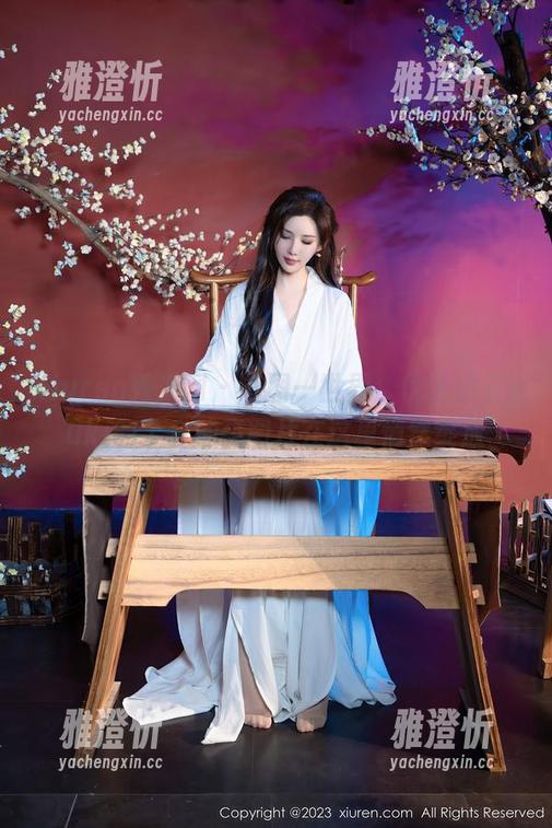 Xiuren秀人网-优琪琪子yuki Xiuren秀人网 - 一图一世界,优琪琪子yuki的全套油亮图片在这里悄然绽放