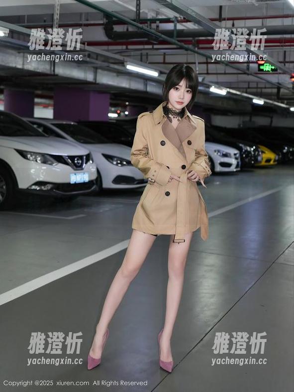 Xiuren秀人网-养乐多DoDo Xiuren秀人网 - 养乐多DoDo镂空图集在线:好奇心作祟,竟沉迷于这一瞬间!