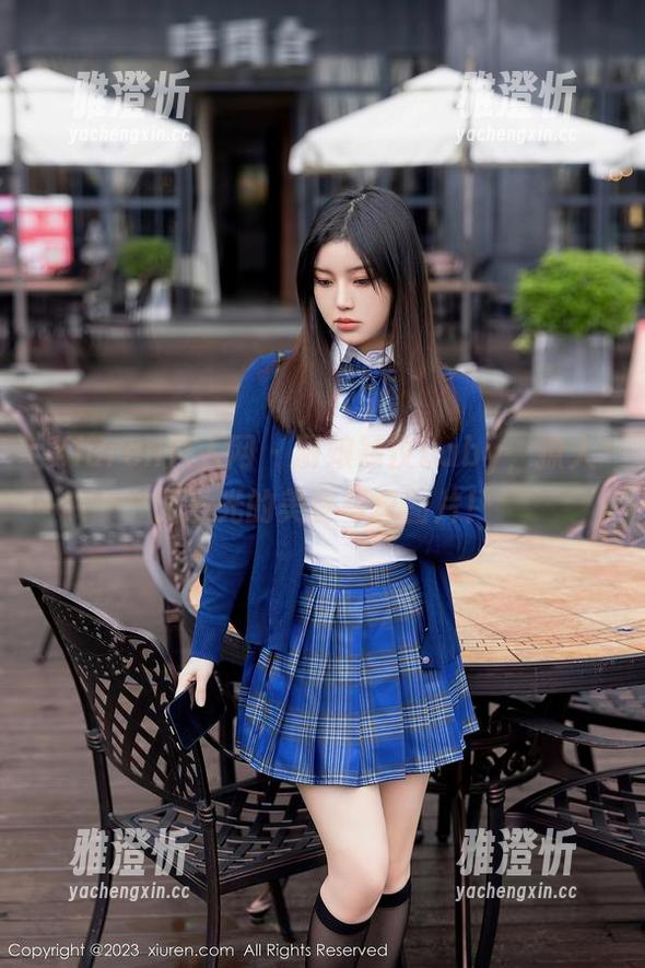 Xiuren秀人网-颖仪baby Xiuren秀人网 - 厨娘颖仪baby,撩人无圣光的美食写真图片!