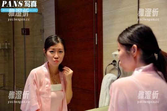 pans-夏涵 pans - 夏涵女王:这作品集让我可以高呼“我要下载!”