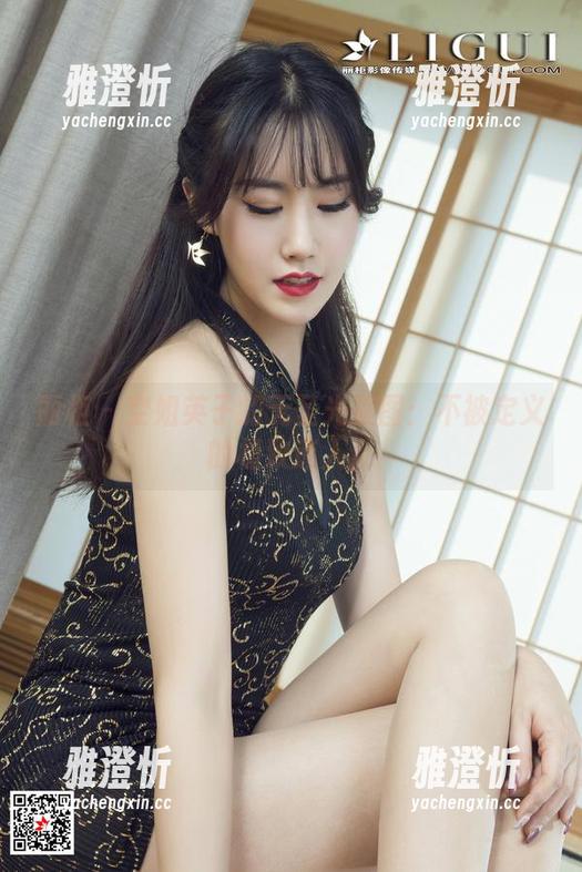 丽柜-英子 丽柜 - 空姐英子的无圣光美图:不被定义的极致迷人!