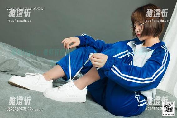 丽柜ligui-轩轩 丽柜ligui - 看轩轩的春暖香闺写真,瞬间感觉春天都围绕在我身边!是不是该买点薰衣草了?