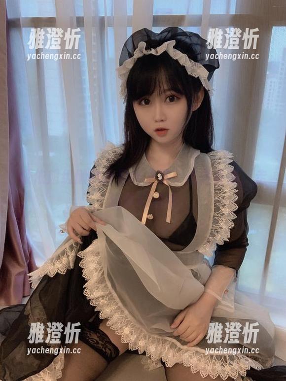 依依超级懒 依依超级懒的裤里丝之旅:高清合集,走进梦幻边缘