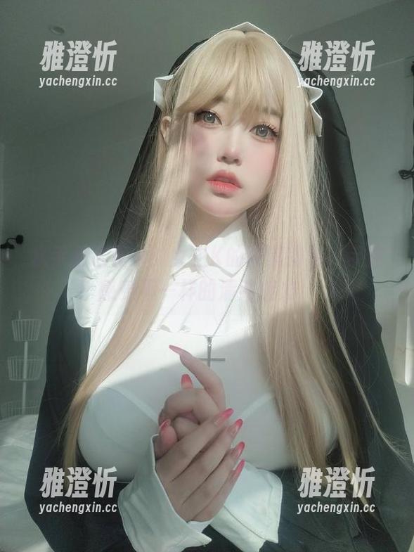 水手服进化论：女主K的高清图包，带你感受不一样的清纯魅力！