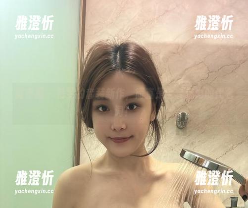 微密圈 - 奶雯的套装新作，简直是全套魅力的代名词！