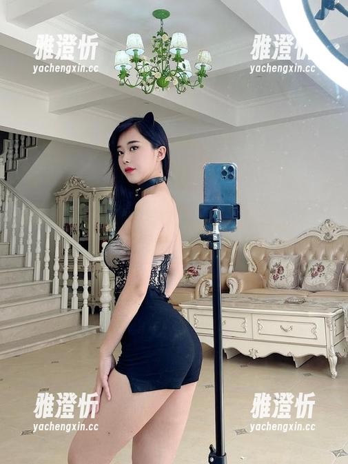 张老师 微密圈 - 这组照片也太美了吧!张老师的2022专享美图大揭秘