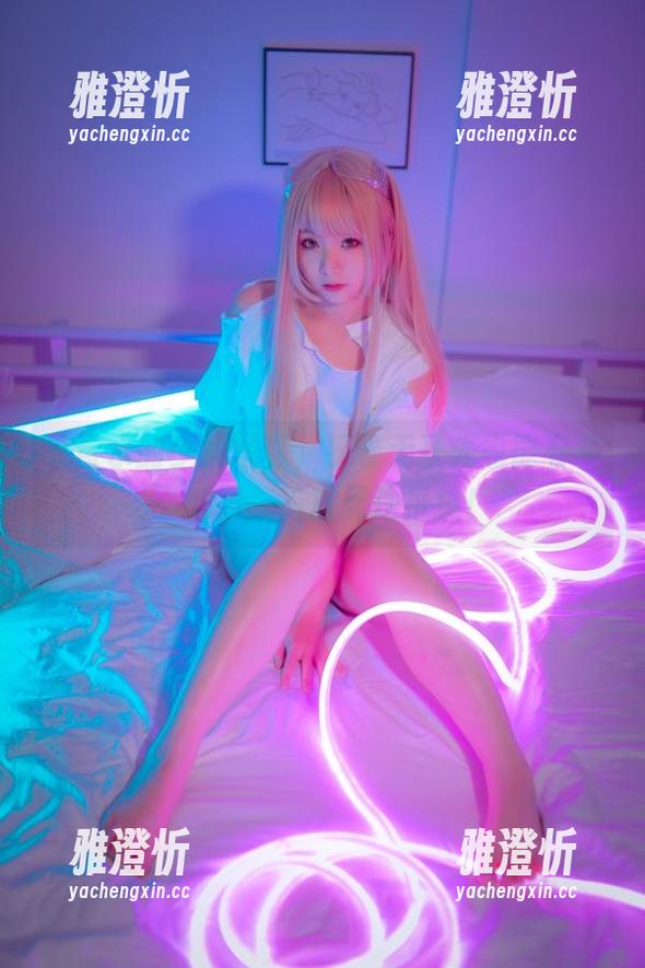是青水的少女写真，看看无圣光也能有多么的撩，简直无法抵抗！