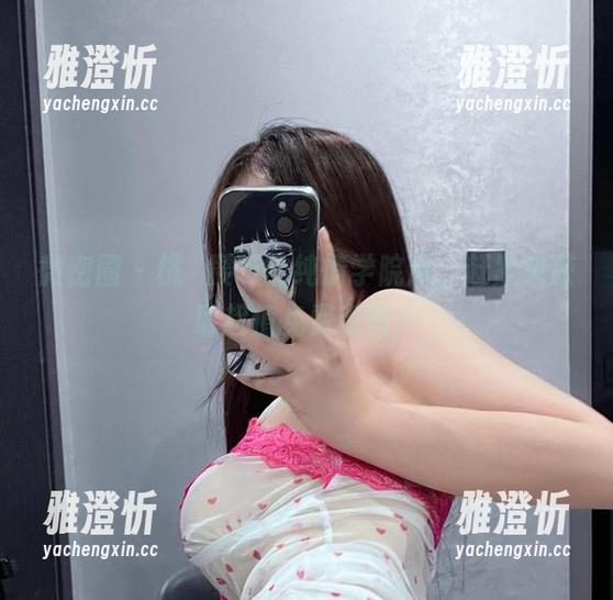 桃沢樱呀 微密圈 - 桃沢樱呀的纯情学院风,赶紧来获取超值免费资源!