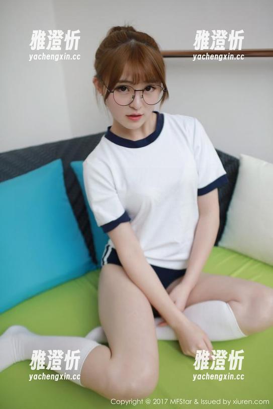 模范学院-NaNa_baby 模范学院 - NaNa_baby白裙的魅力原图:图片里的风轻轻嗖过,是时候承认我晃了!