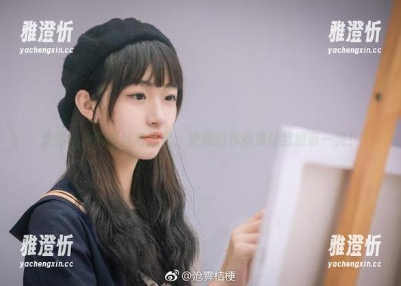 沧霁桔梗的蕾丝奇遇记：更新的作品集让我眼前一亮！