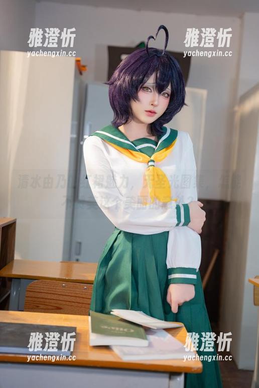 清水由乃的红裙魅力，无圣光图集，怎能不赞美这个美丽的意外？