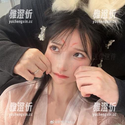 特软儿Sona 特软儿Sona的模特特权:免费送你这件睡裙作品,真心不容错过!