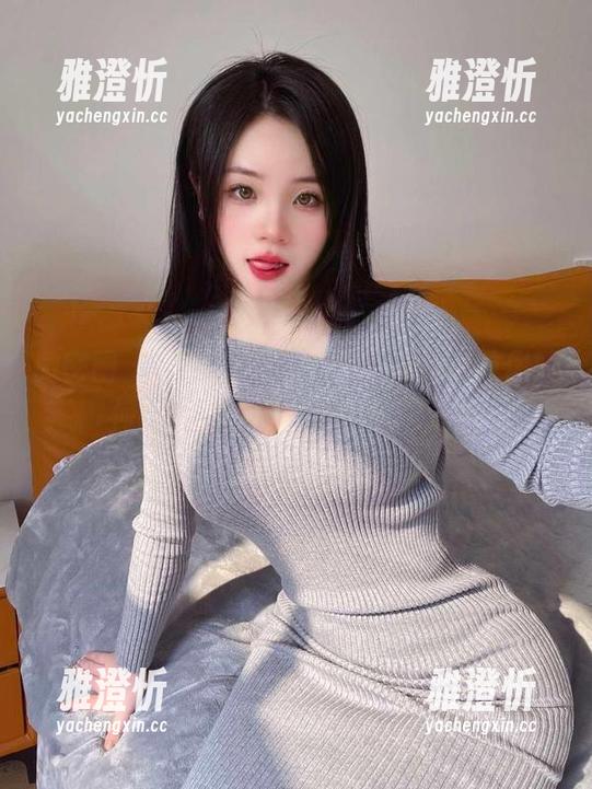 禅雨儿Lynne 微密圈 - 原图爆发!禅雨儿Lynne教你如何把御姐壁纸变成手机屏保!