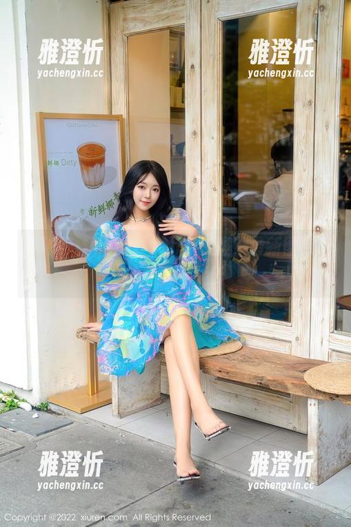 秀人网 - 可儿kayen穿校服？最新图库里的甜美与骄傲