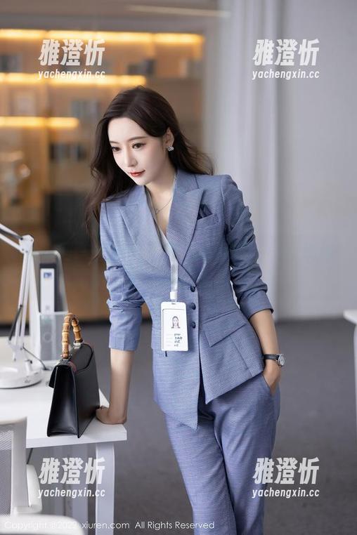秀人网-奶酥 秀人网 - 奶酥无圣光内衣写真——点燃你心中的小火花