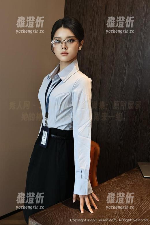 秀人网-水水er 秀人网 - 水水er的睡衣写真集:原图展示她的神秘,总是让人想再来一组。