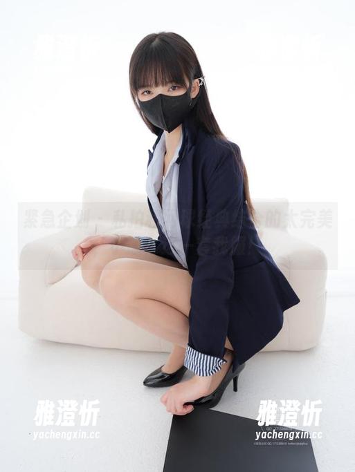 紧急企划-小恩 紧急企划 - 私拍和网球经典结合的太完美,小恩,这一套我服!