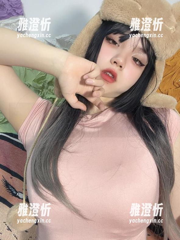 葱油饼er 微密圈 - 看!葱油饼er的秘书们:高清合集,满满都是撩人的瞬间。