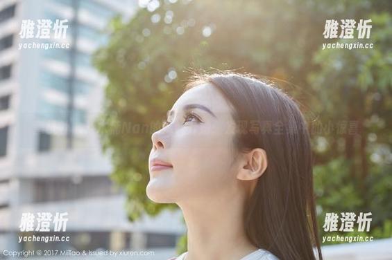 蜜桃社-木楠Nan 蜜桃社 - 从木楠Nan的妹妹开始:发现写真全集中的小惊喜