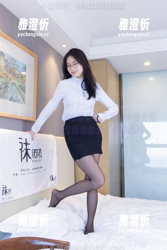 袜啵啵-小甜豆 袜啵啵 - 小甜豆的温柔写真集新一波更新,这感觉…像是偷偷偷走了我的心呐。