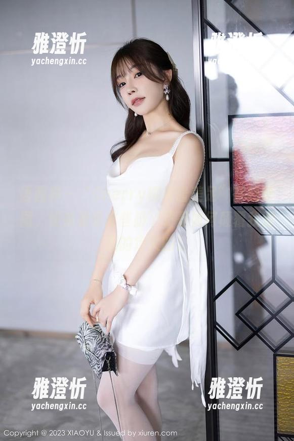 语画界-Cherry樱桃酱 语画界 - “Cherry樱桃酱美足”在线原图,快来看看这些脚丫子是如何颠覆我对美的定义的!