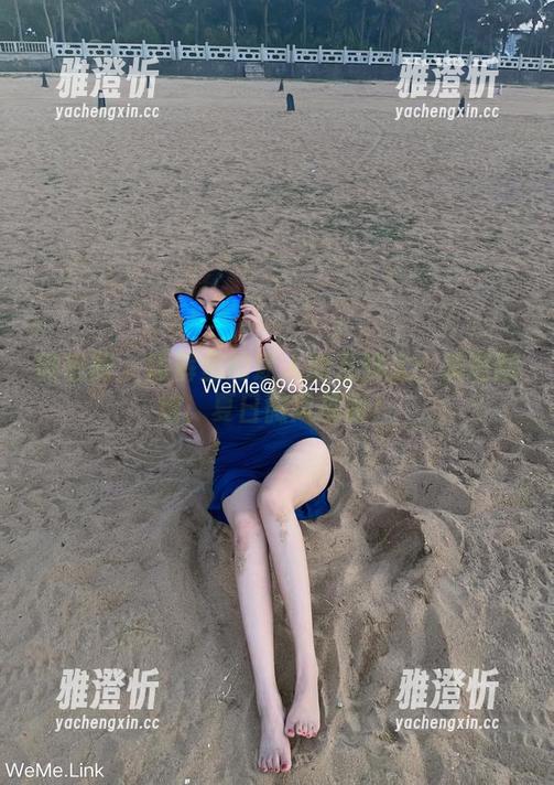 迷人的五姨太 微密圈 - 短裤里的迷人的五姨太:美图翻滚,夏日微风拂面!