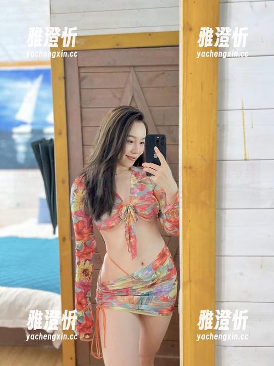 铁锤姐姐 微密圈 - 铁锤姐姐大揭秘:她的棉袜写真全集里藏着什么?