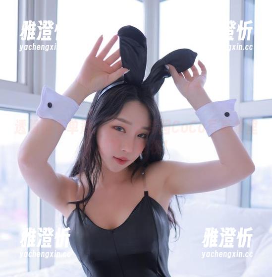 韩国CoCo 透明但不单薄:来看看韩国CoCo写真集里的神秘透视!
